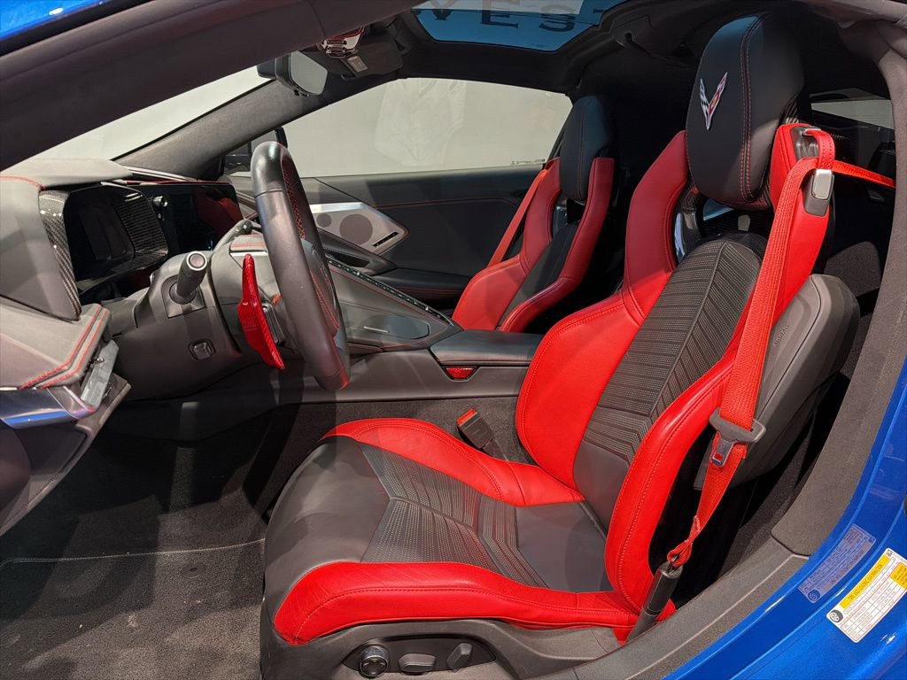 Used 2022 Chevrolet Corvette Stingray Premium Cpe w/ Z51 Performance Package image 11