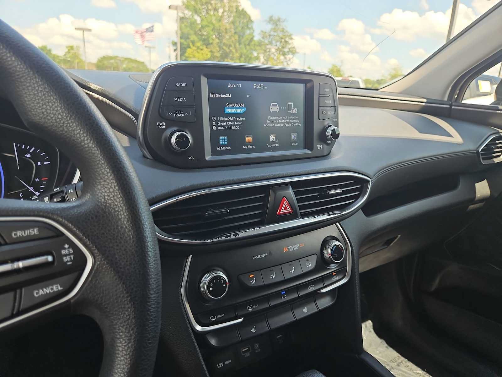 Used 2019 Hyundai Santa Fe SEL FWD image 28