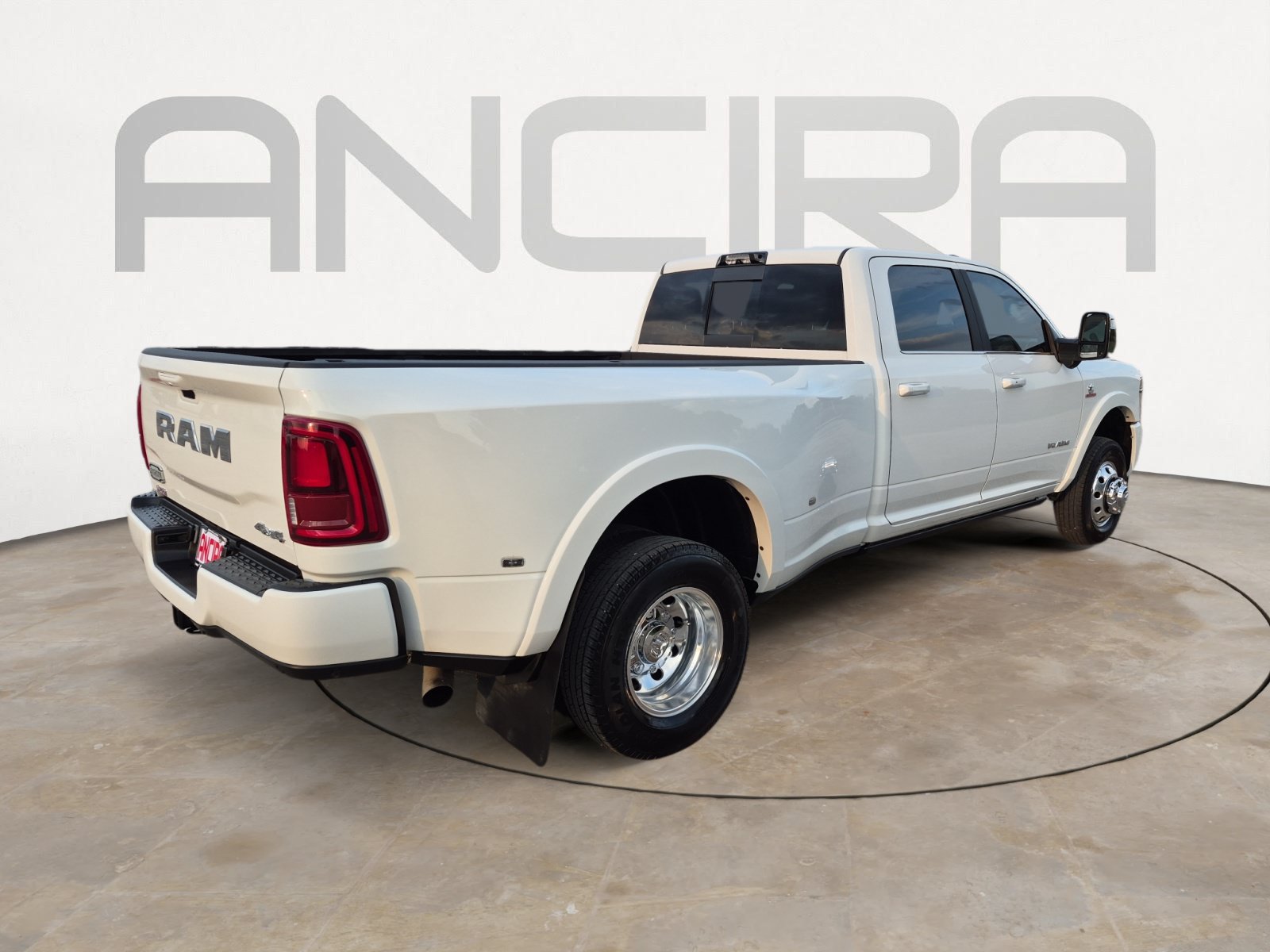 Used 2025 RAM 3500 Longhorn AWD/4WD image 9