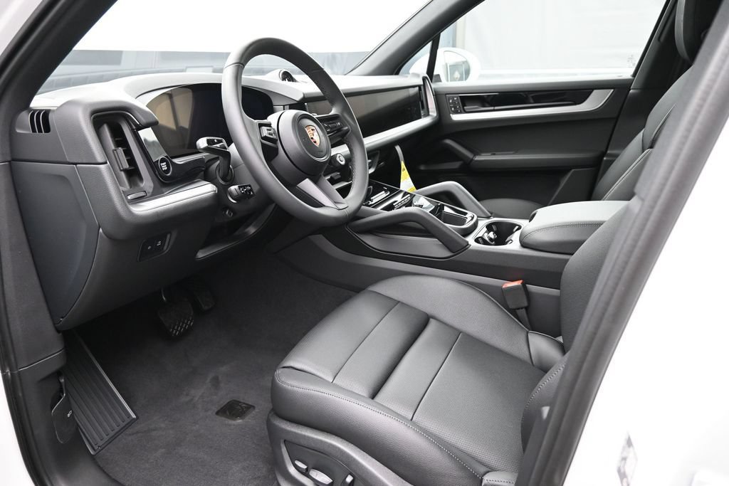 New 2026 Porsche Cayenne E-Hybrid AWD/4WD image 4