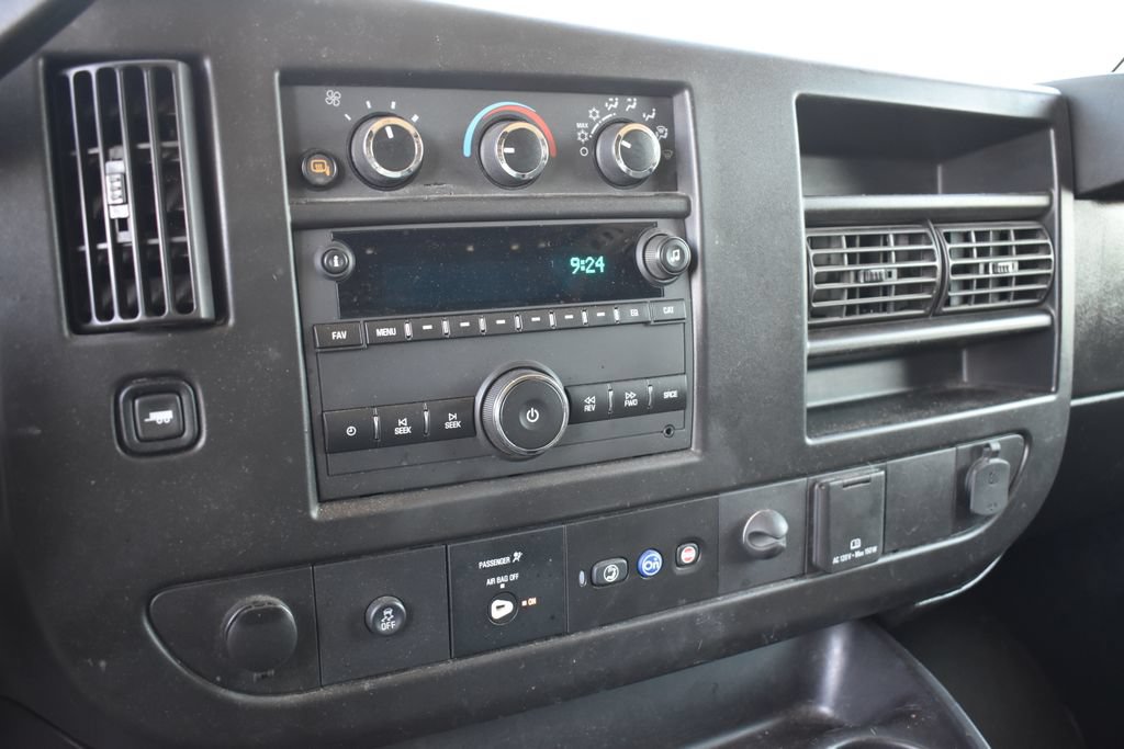 Used 2021 GMC Savana 2500 w/ Driver Convenience Package RWD image 11