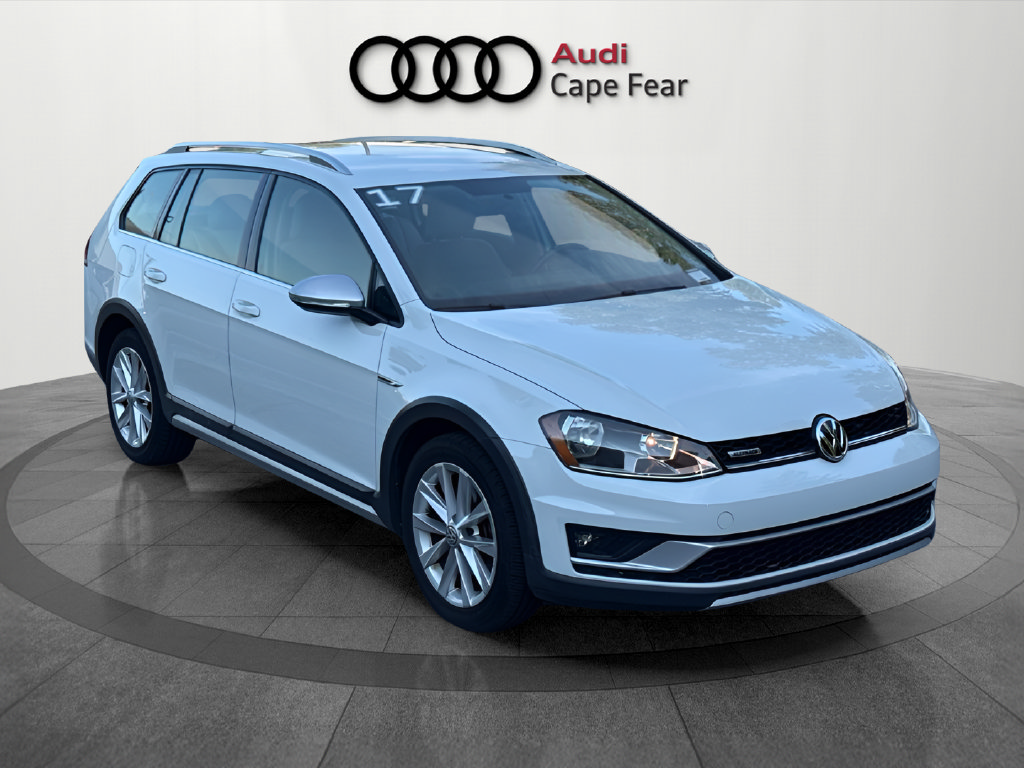 Used 2017 Volkswagen Golf Alltrack S AWD/4WD image 9