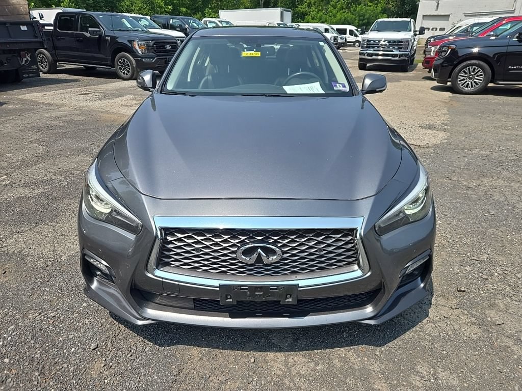 Used 2019 INFINITI Q50 Signature Edition w/ All Weather Package (L93) AWD/4WD image 2