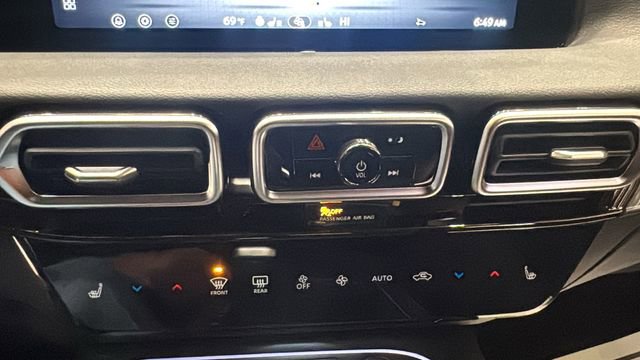 New 2026 Nissan Sentra SR w/ SR All Weather Package FWD image 24