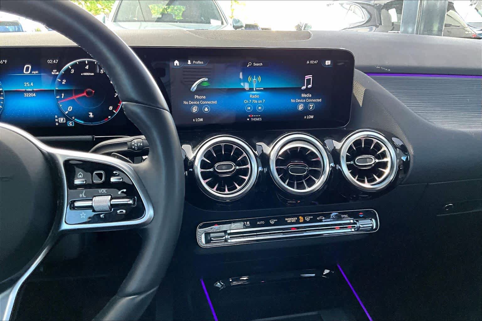Certified 2023 Mercedes-Benz GLA 250 4MATIC w/ Premium Package image 7