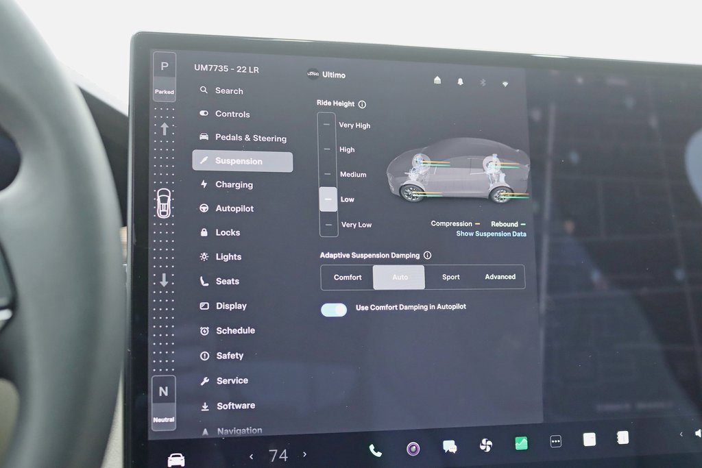 Used 2022 Tesla Model X image 19