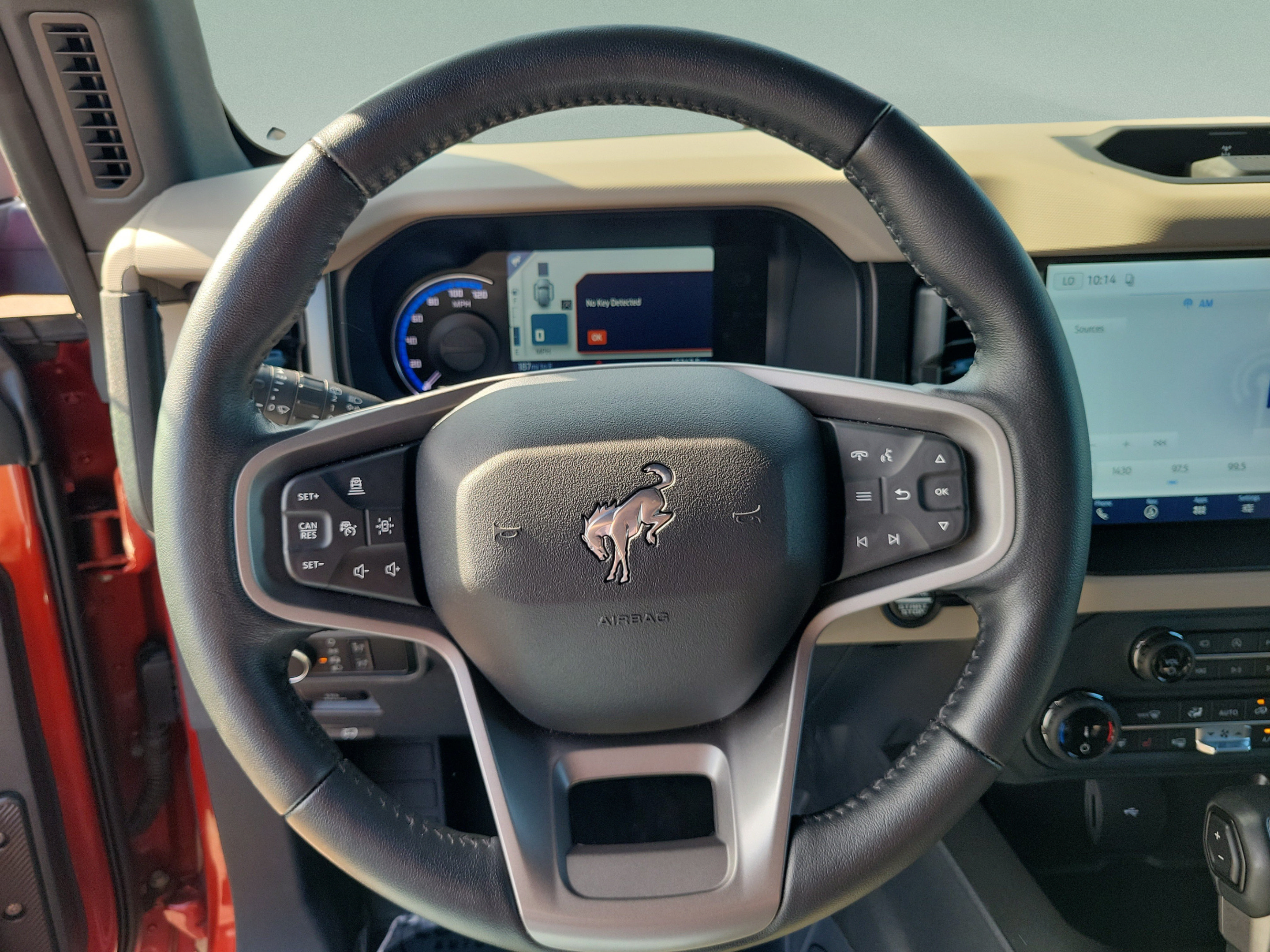 Used 2022 Ford Bronco Wildtrak AWD/4WD image 13