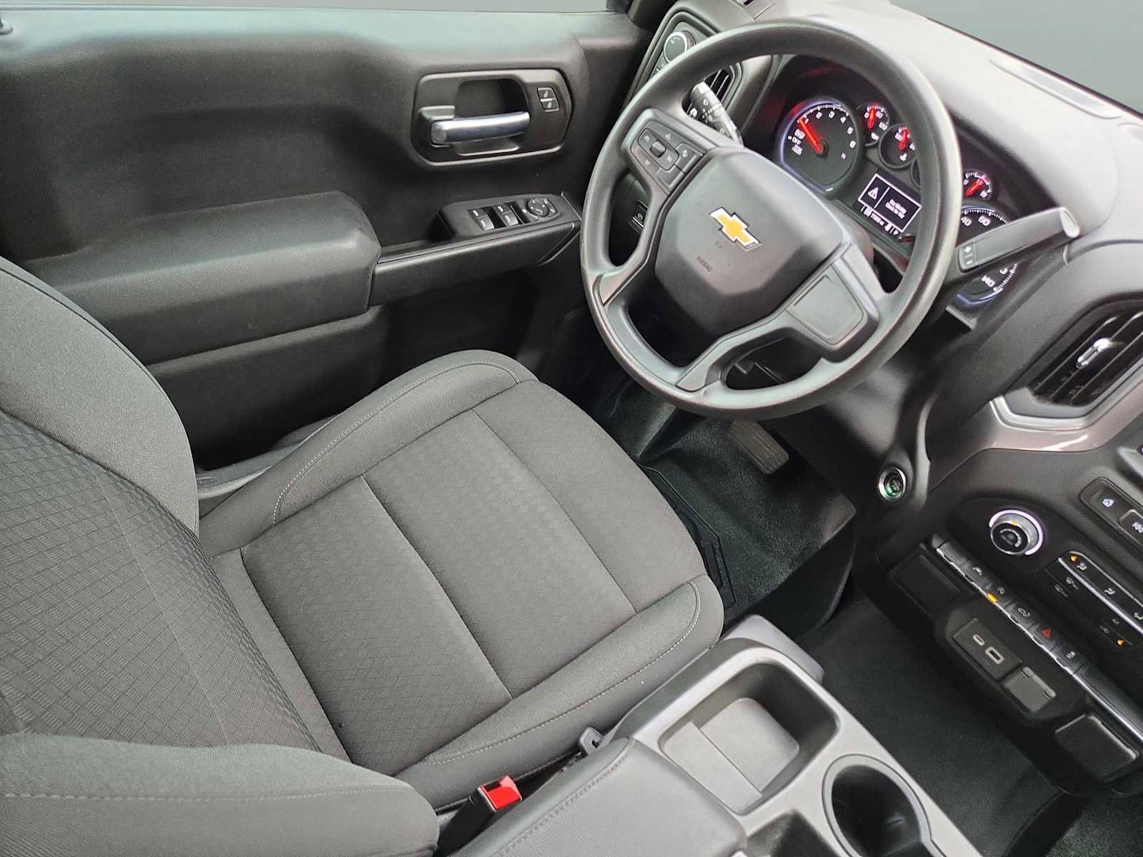 Used 2022 Chevrolet Silverado 1500 Custom image 14