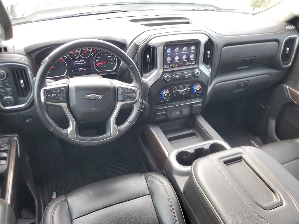 Used 2020 Chevrolet Silverado 1500 LT Trail Boss w/ Midnight Edition image 13