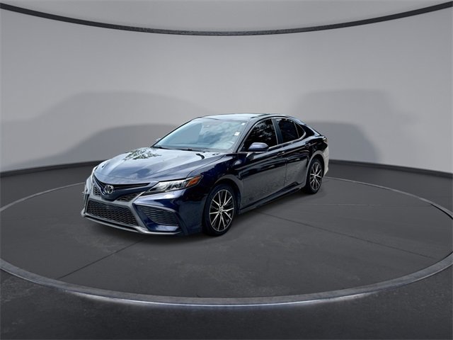 Used 2022 Toyota Camry SE image 4