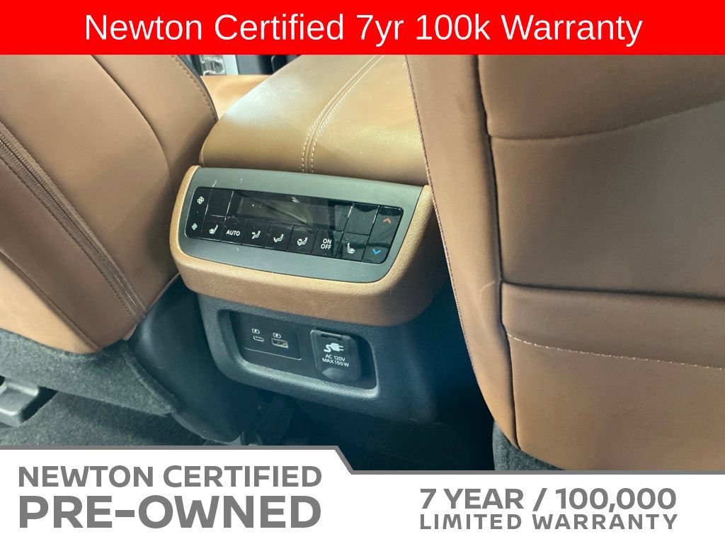 Used 2024 Nissan Pathfinder Platinum w/ Cargo Package FWD image 19