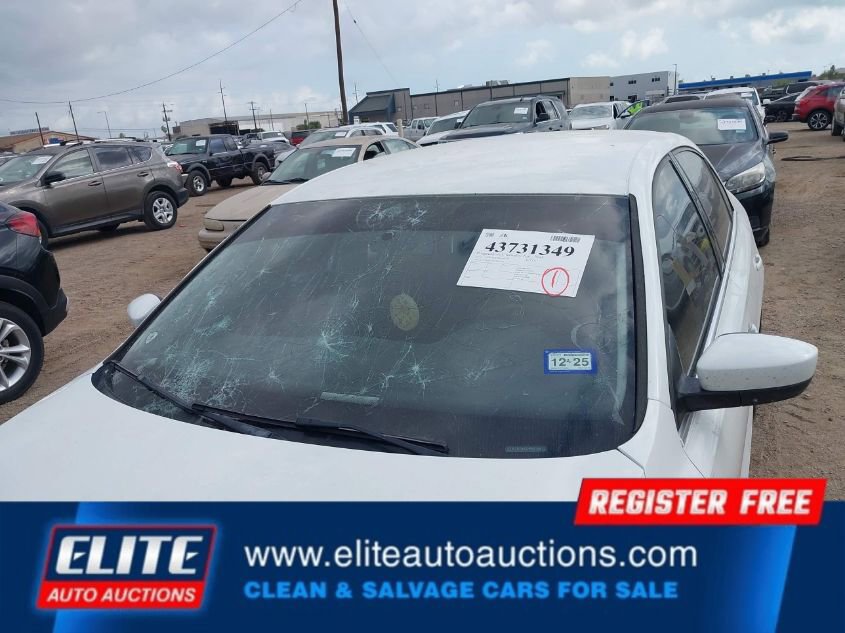 Used 2017 Volkswagen Jetta S w/ Jetta S Cold Weather Package image 11