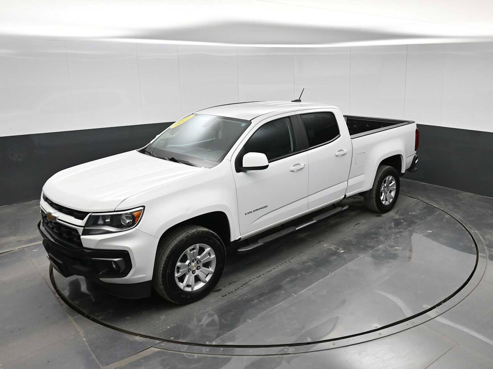 Used 2022 Chevrolet Colorado LT w/ LT Convenience Package image 24