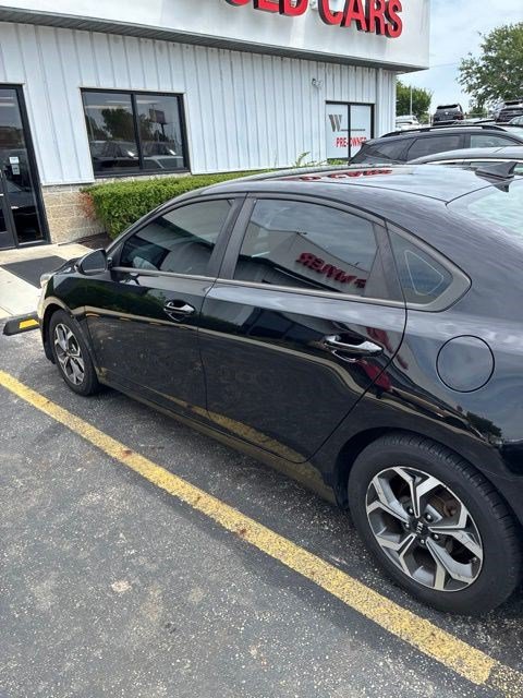 Used 2019 Kia Forte LXS FWD image 16