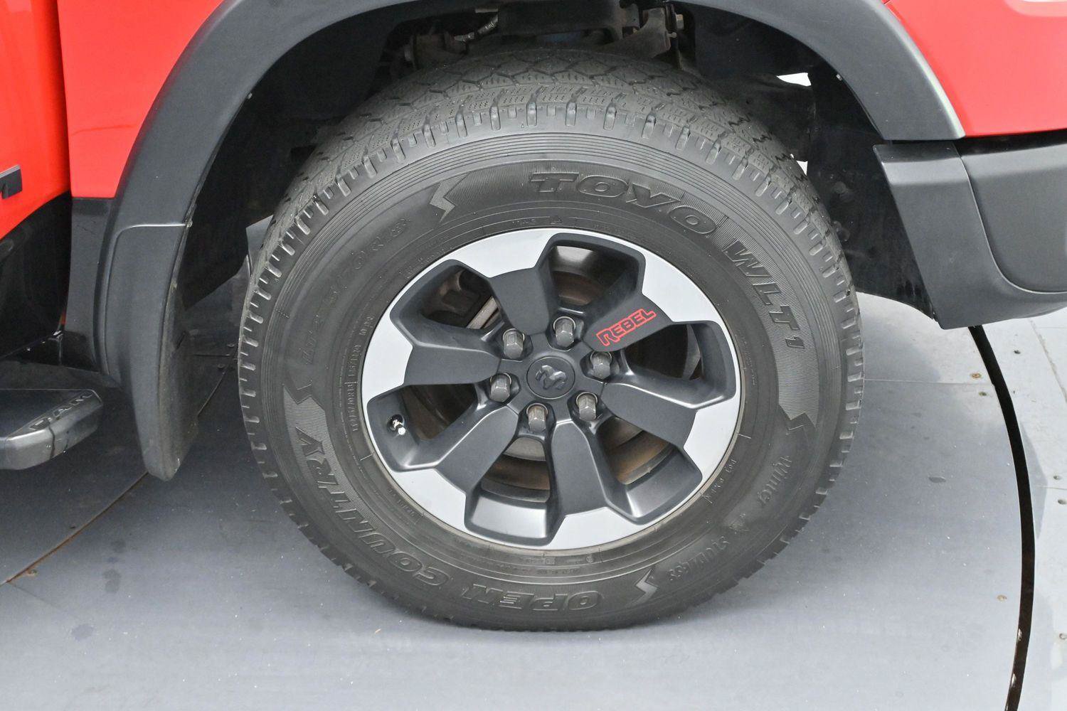 Used 2019 RAM 1500 Rebel w/ Level 1 Equipment Group AWD/4WD image 33