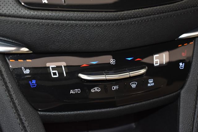 Used 2023 Cadillac XT5 Sportv w/ Technology Package image 31