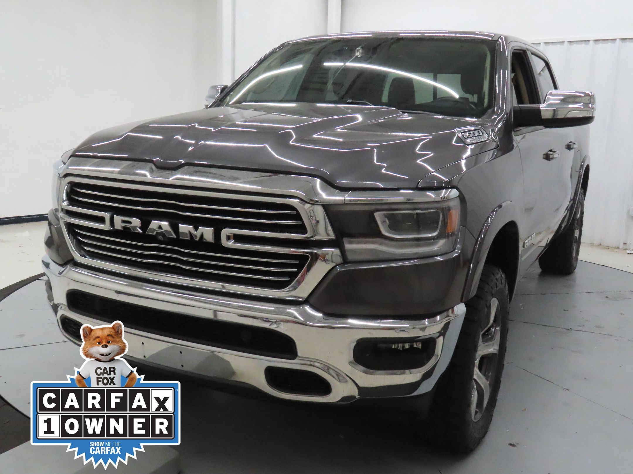 Used 2019 RAM 1500 Laramie AWD/4WD image 8