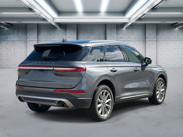 Used 2022 Lincoln Corsair AWD w/ Premium Package image 6