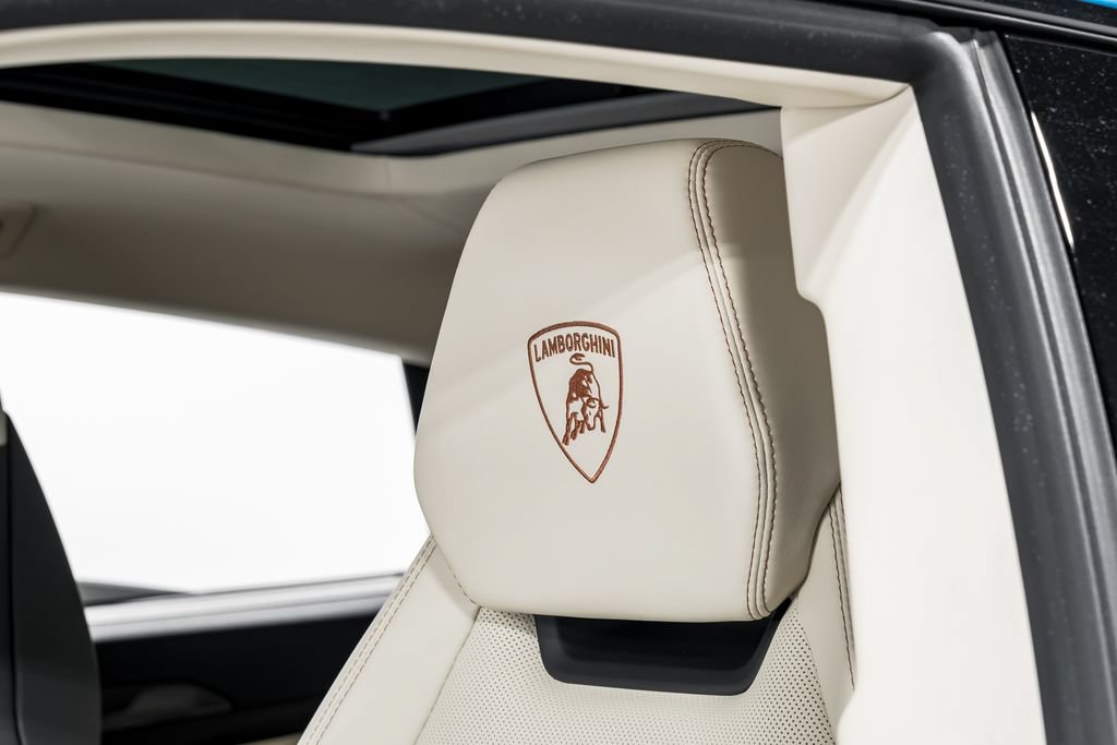Used 2024 Lamborghini Urus S AWD/4WD image 20