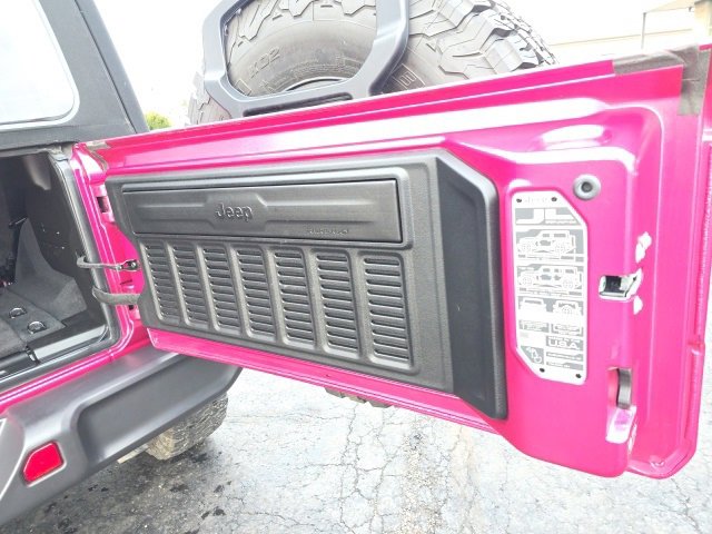 Used 2024 Jeep Wrangler Unlimited Rubicon image 50