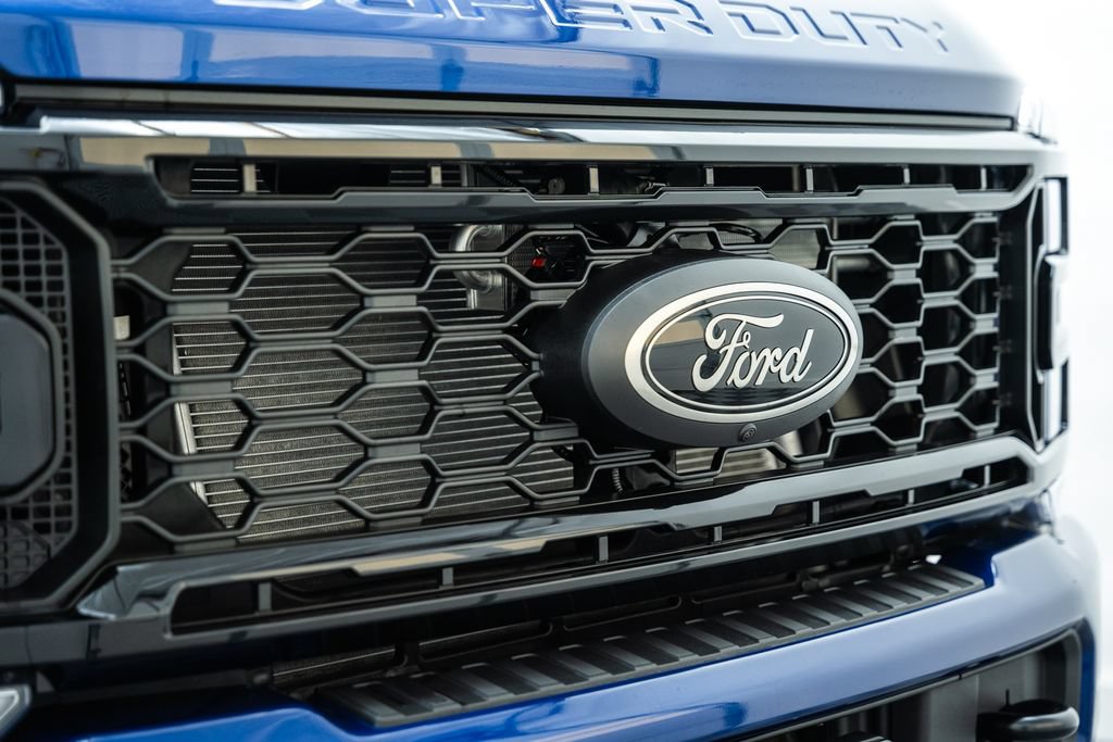 New 2026 Ford F350 XLT w/ XLT Premium Package AWD/4WD image 12