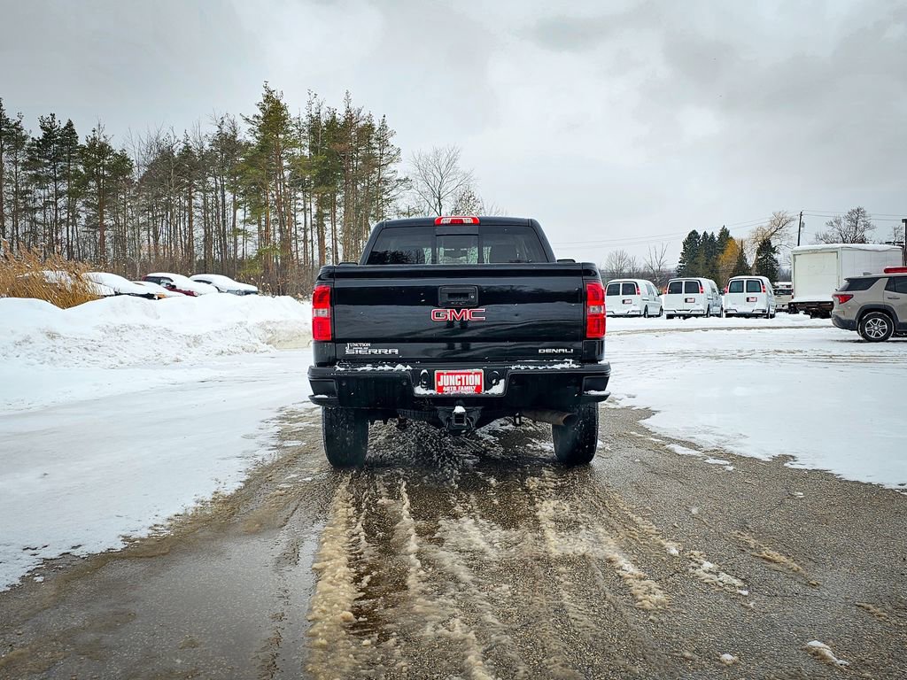 Used 2015 GMC Sierra 3500 Denali w/ Suspension Package, Off-Road image 4