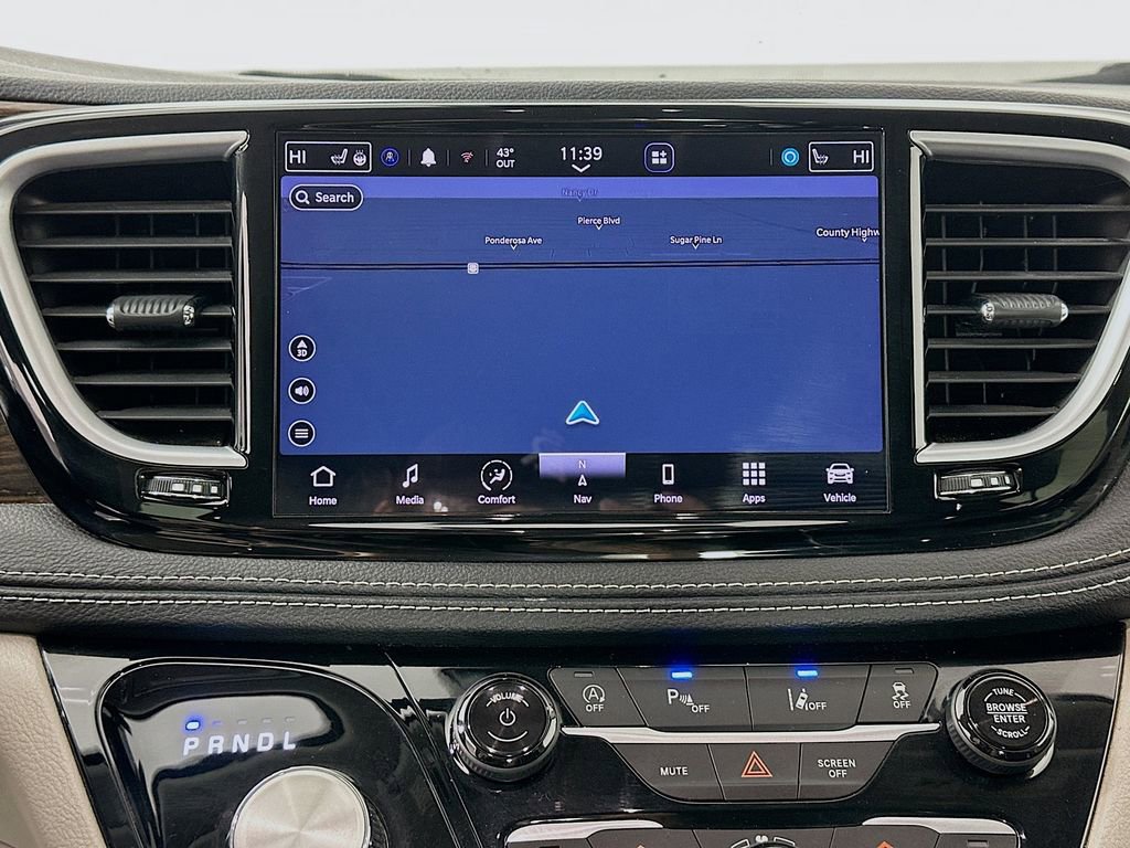 Used 2023 Chrysler Pacifica Limited image 13