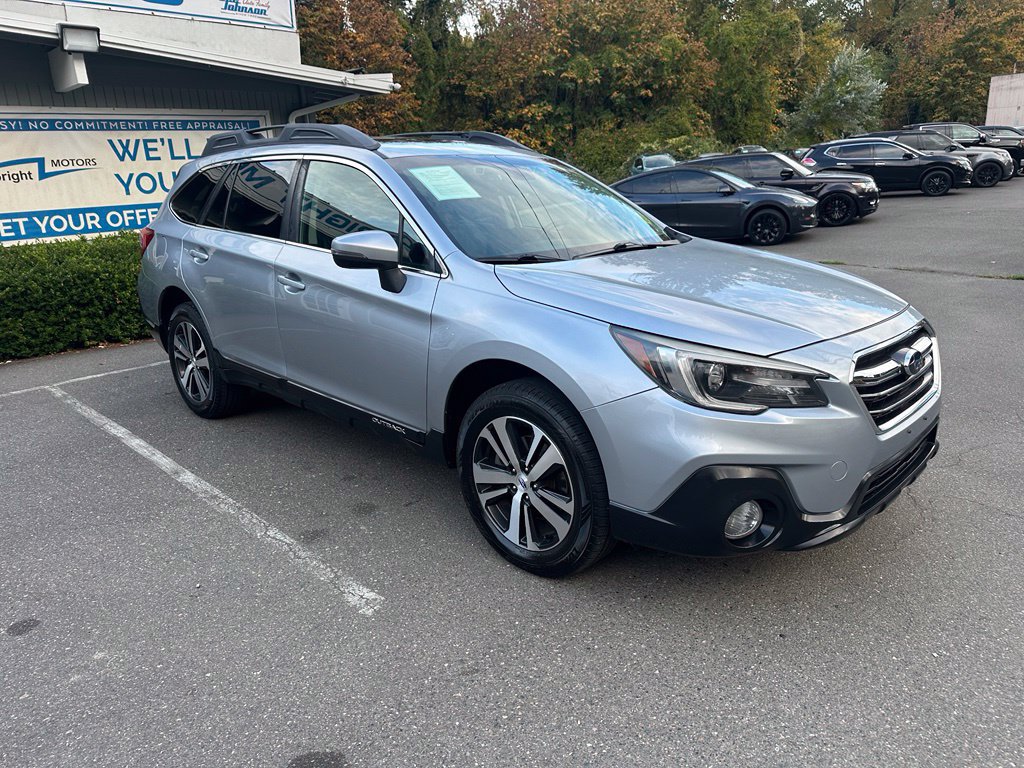 Used 2019 Subaru Outback 2.5i Limited AWD/4WD image 3
