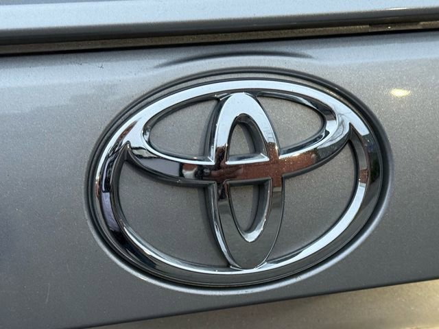 Used 2025 Toyota RAV4 LE image 10