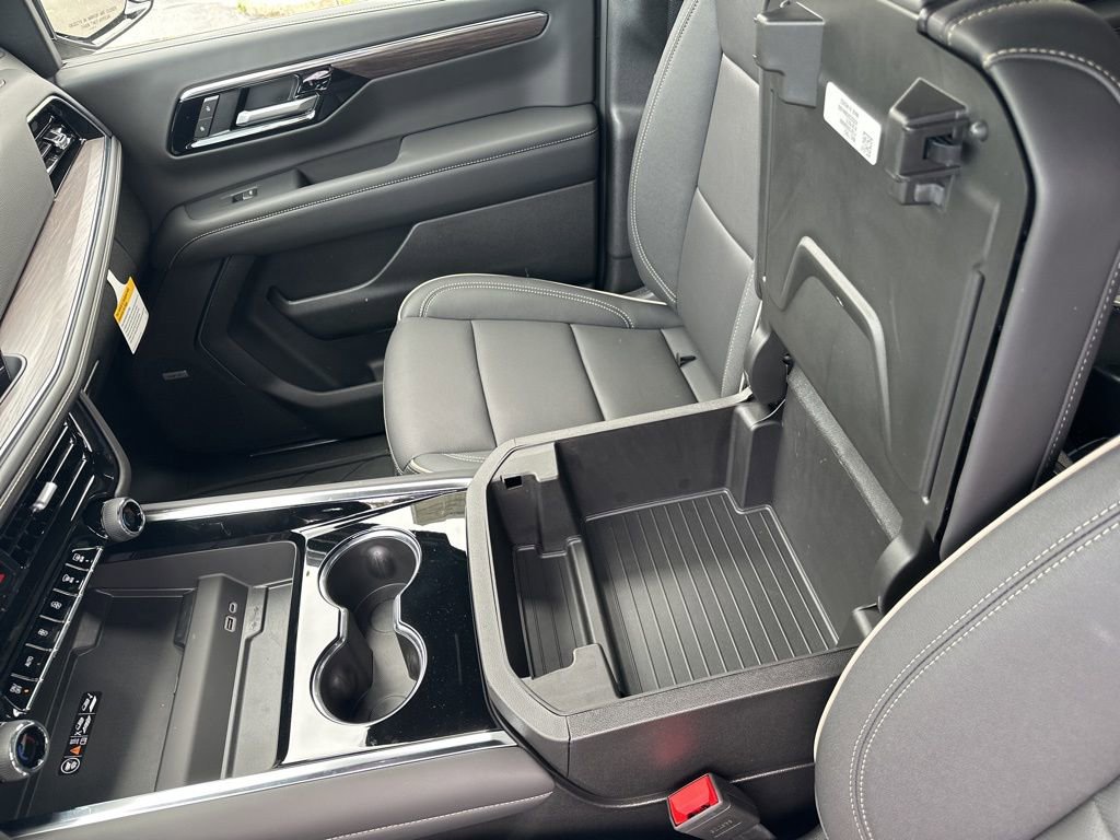 New 2026 Chevrolet Suburban Premier w/ Sun And Tow Package image 10