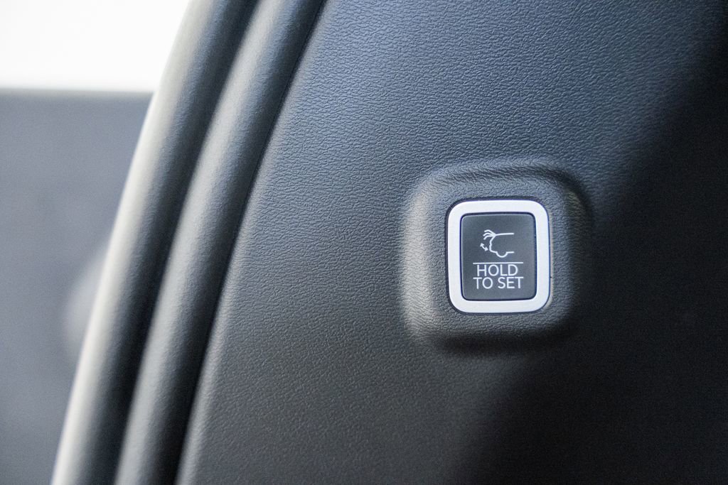 New 2026 Jeep Cherokee Limited image 11
