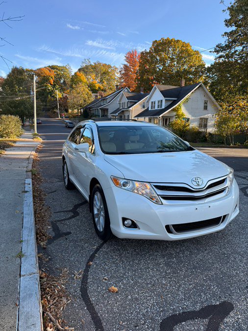 Used 2013 Toyota Venza LE AWD/4WD image 3