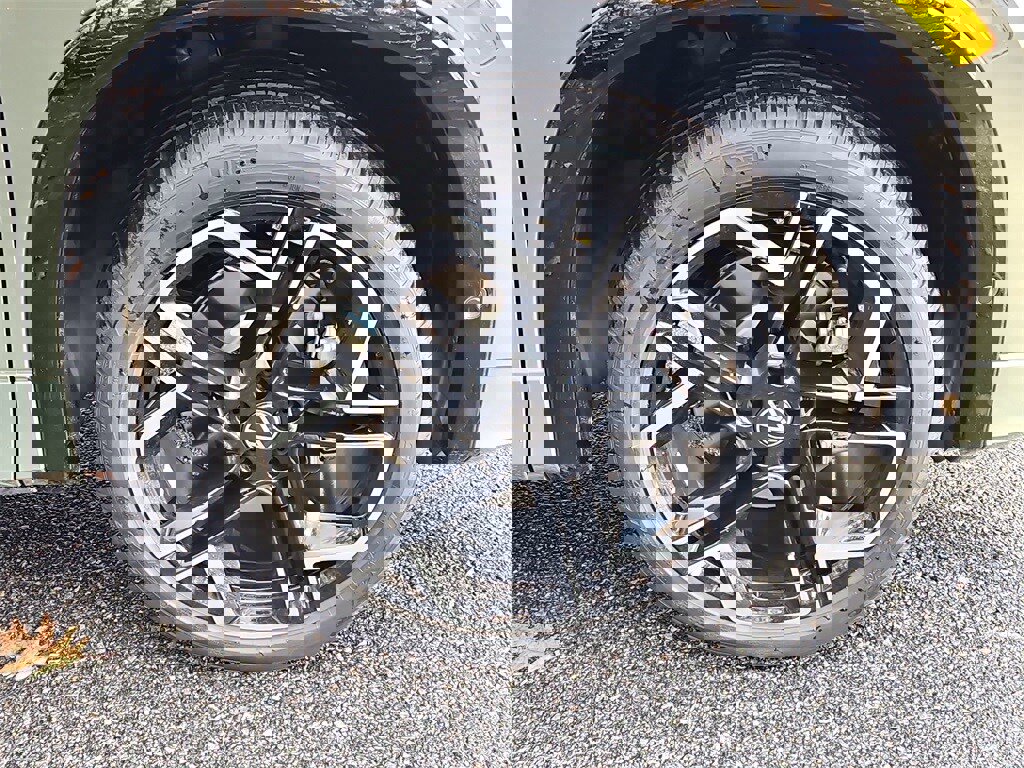 New 2026 Volkswagen Tiguan SEL R-Line image 4