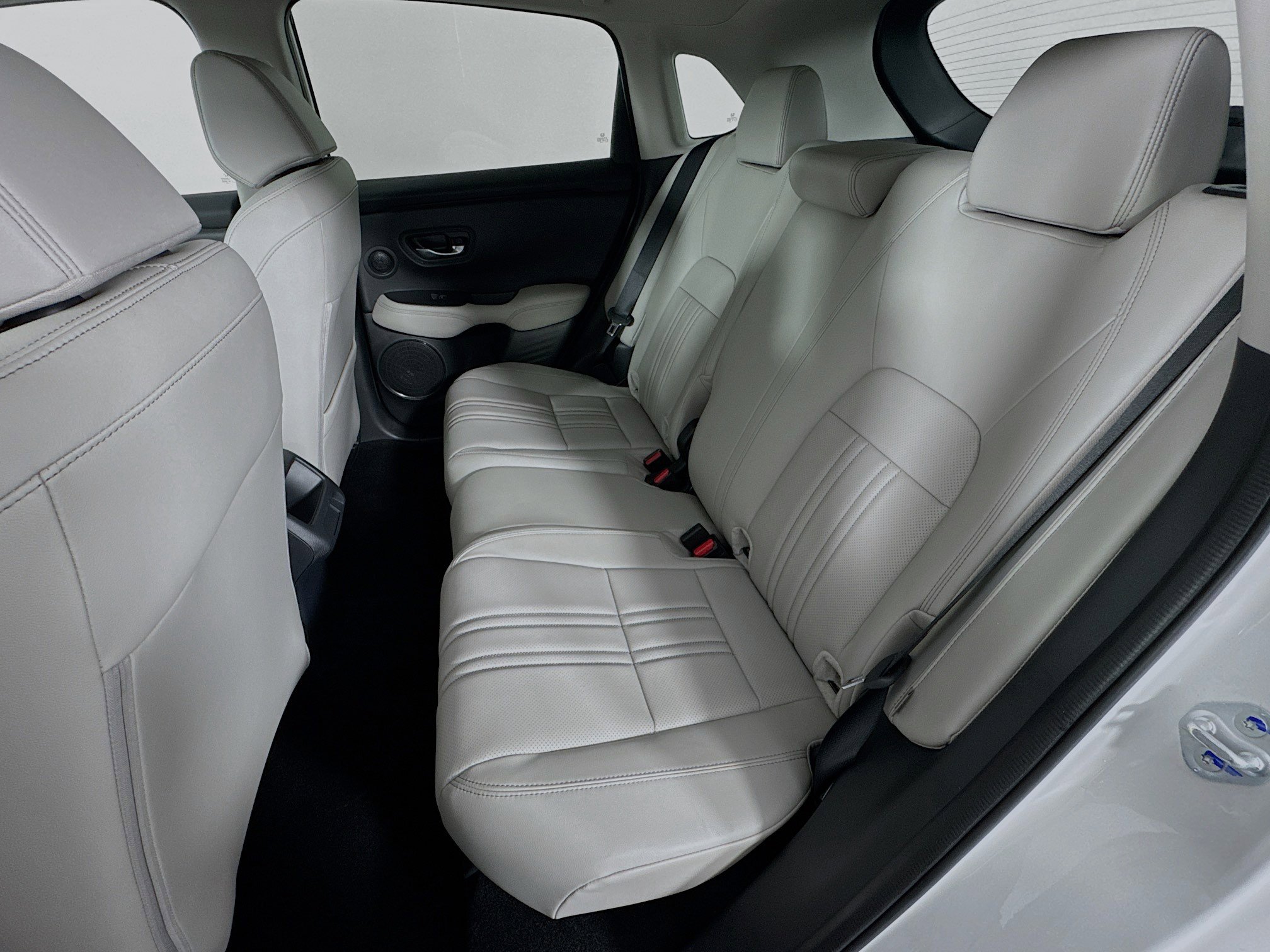 Certified 2025 Honda HR-V EX-L image 24