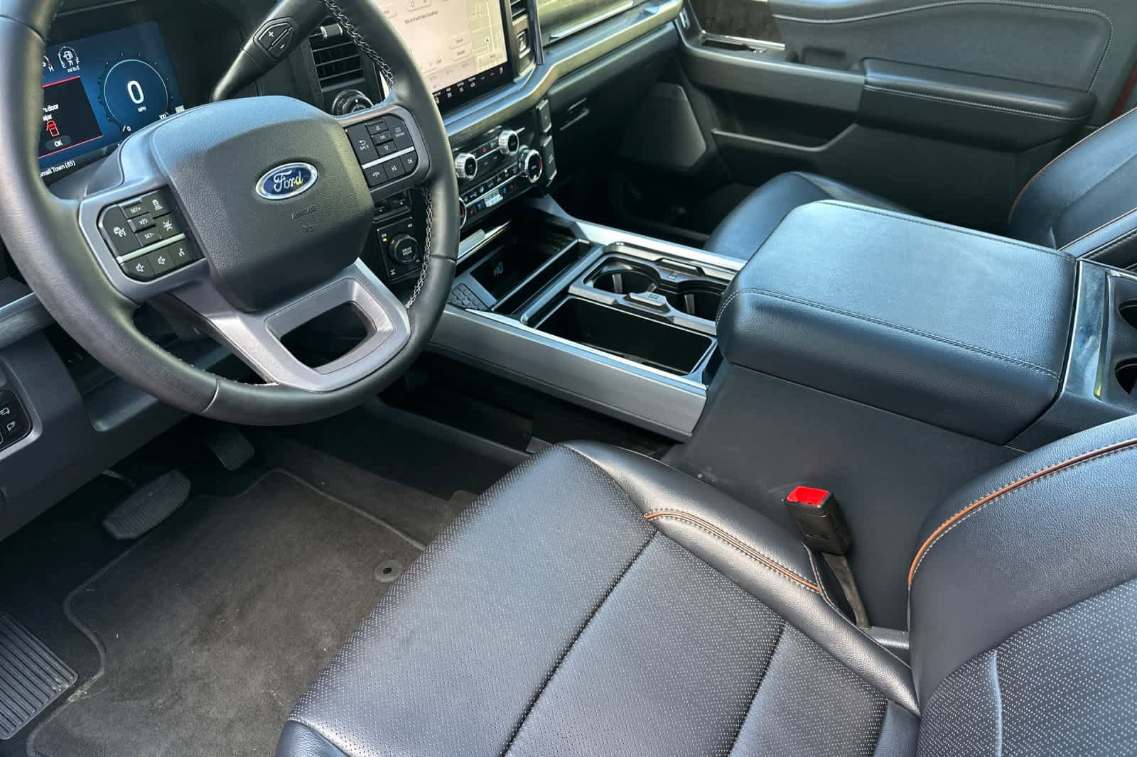 Certified 2025 Ford F350 Lariat w/ Lariat Ultimate Package AWD/4WD image 11