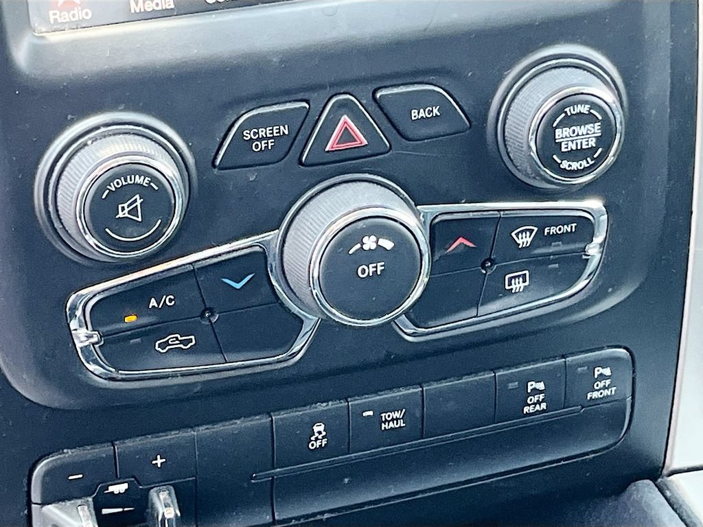 Used 2018 RAM 1500 Big Horn RWD image 15