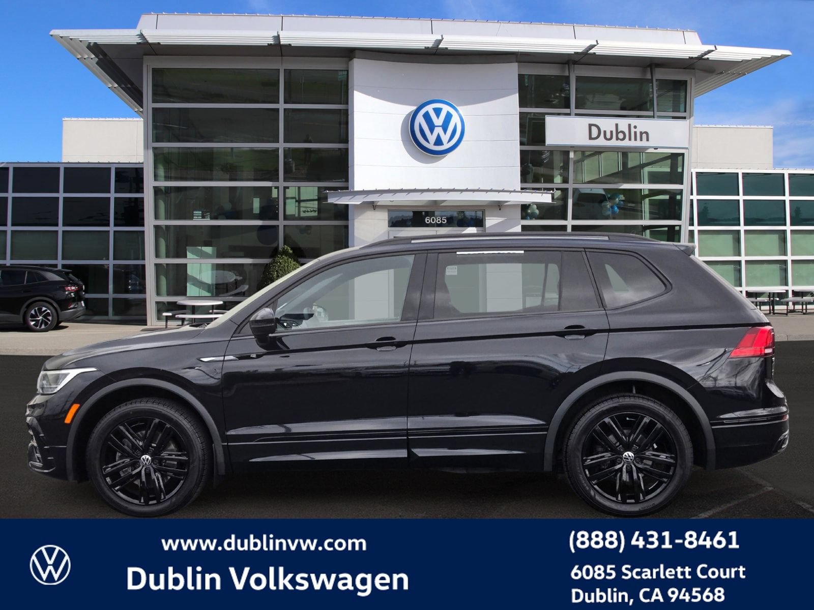 Used 2022 Volkswagen Tiguan SE R-Line FWD image 7