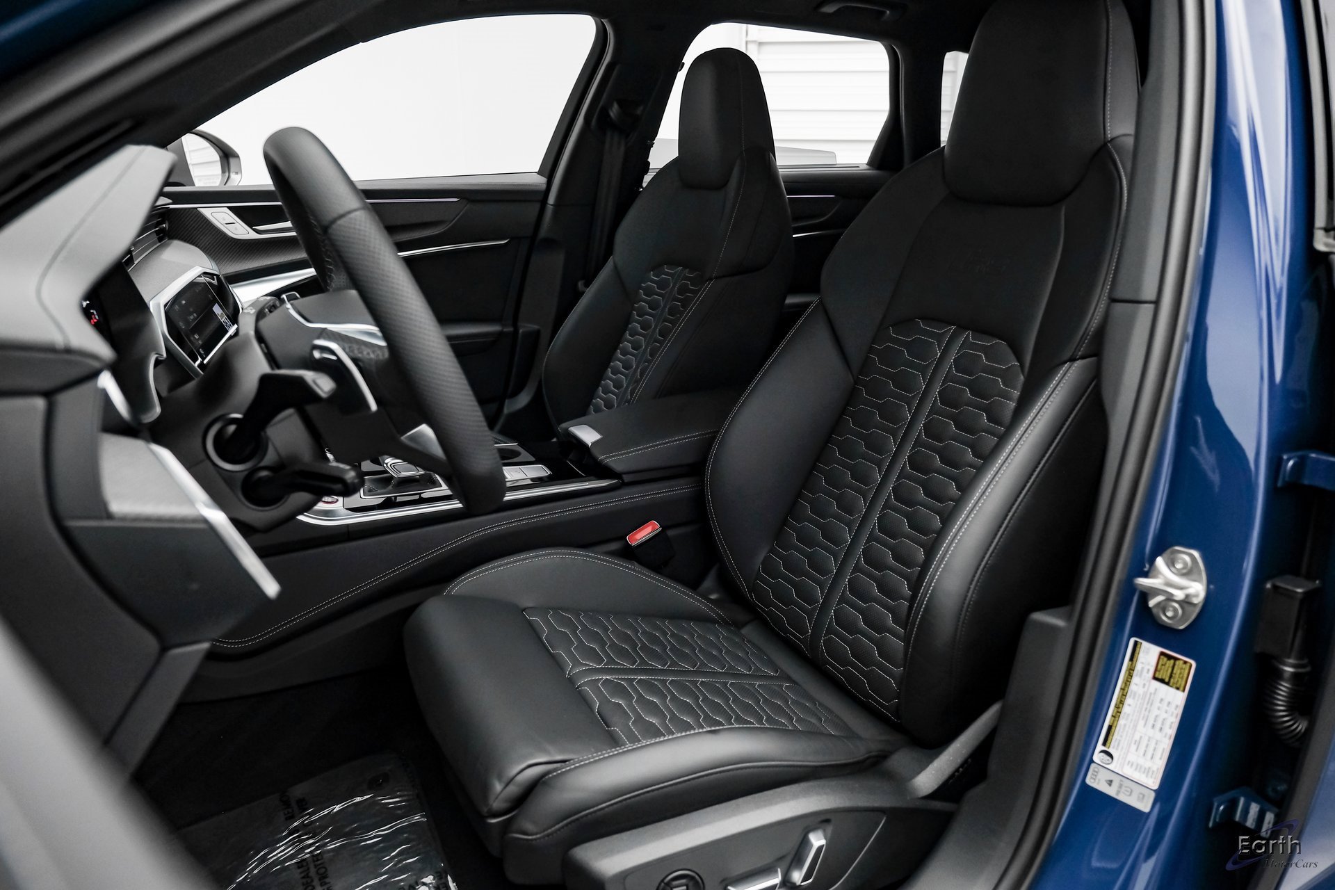 Used 2025 Audi RS 6 performance image 33