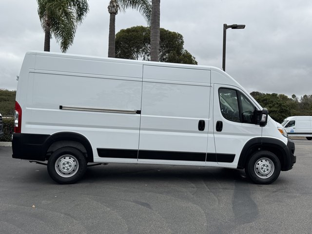 Used 2023 RAM ProMaster 2500 w/ Driver Convenience Group FWD image 11