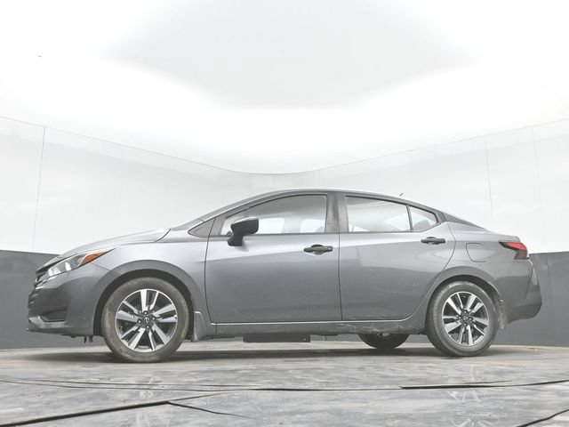 Used 2024 Nissan Versa S w/ S Plus Package FWD image 31
