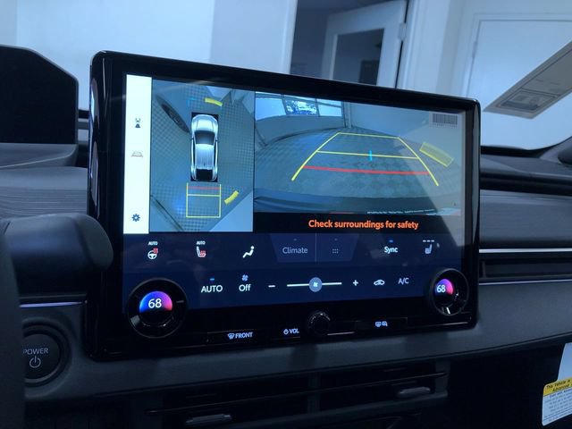 New 2026 Toyota C-HR AWD/4WD image 27