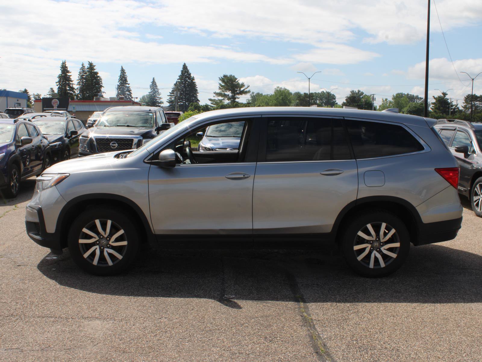 Used 2019 Honda Pilot EX image 5