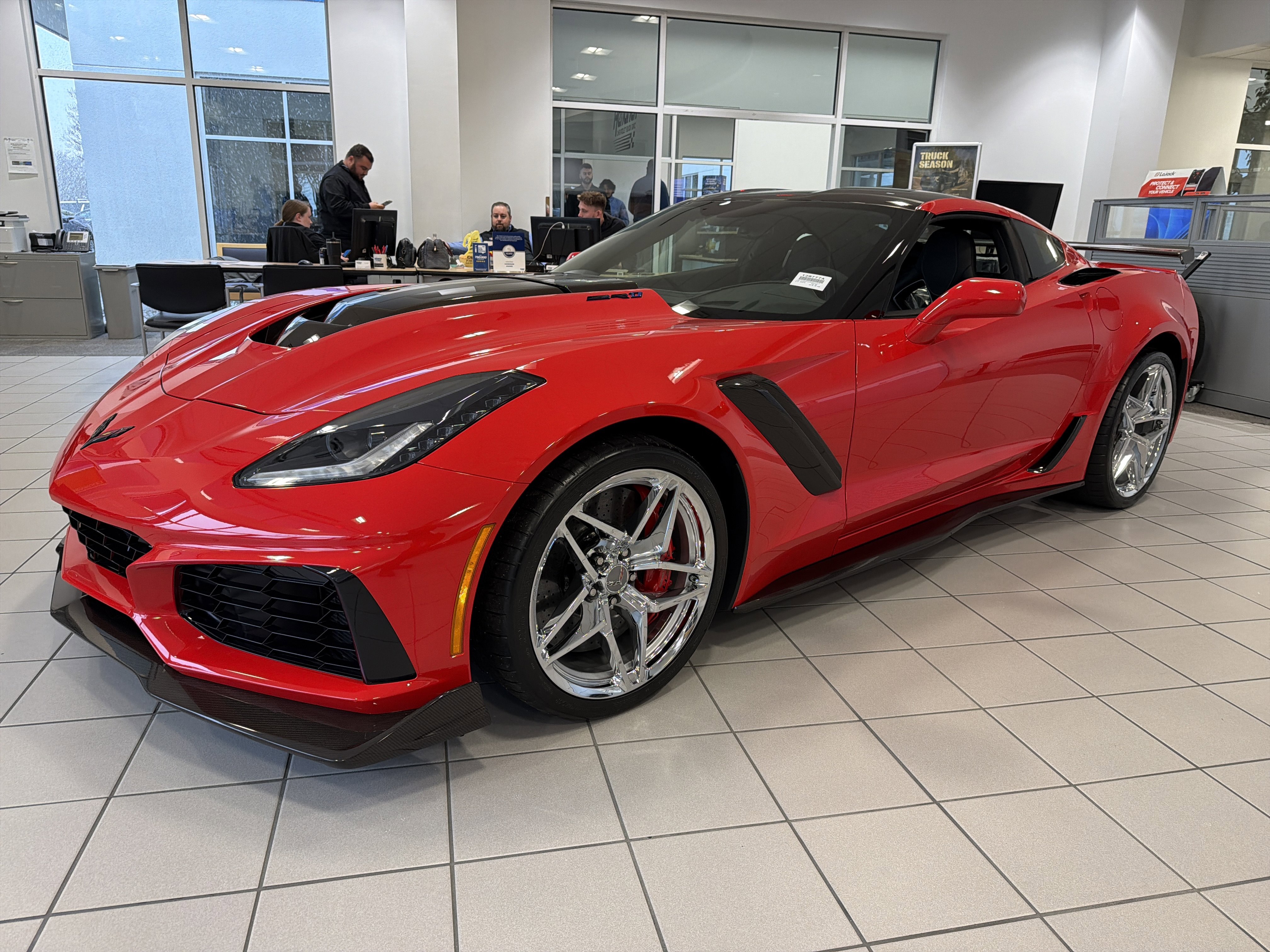 Used 2019 Chevrolet Corvette ZR1 w/ Battery Protection Package image 5