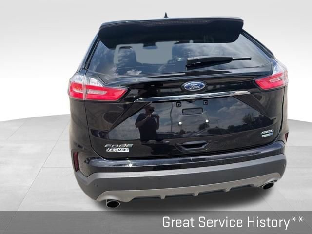 Used 2020 Ford Edge SEL w/ Cold Weather Package AWD/4WD image 11