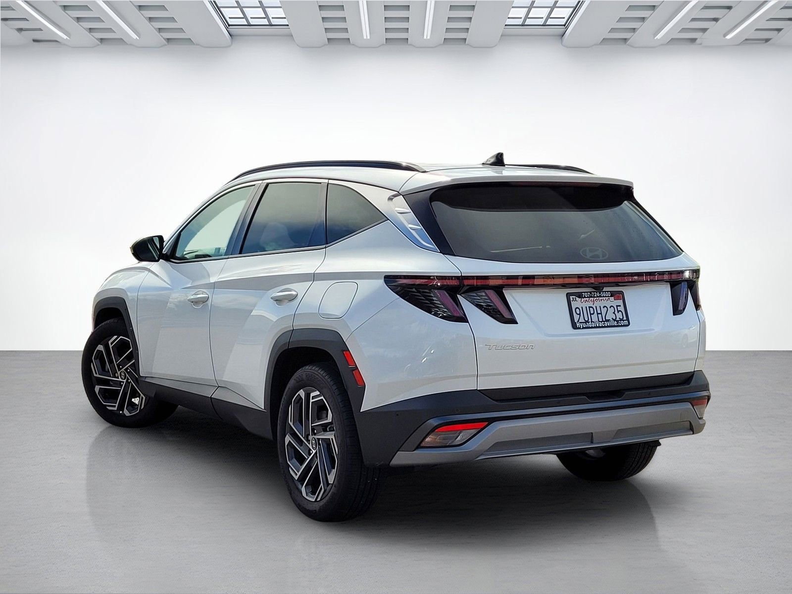 Certified 2025 Hyundai Tucson Limited image 13