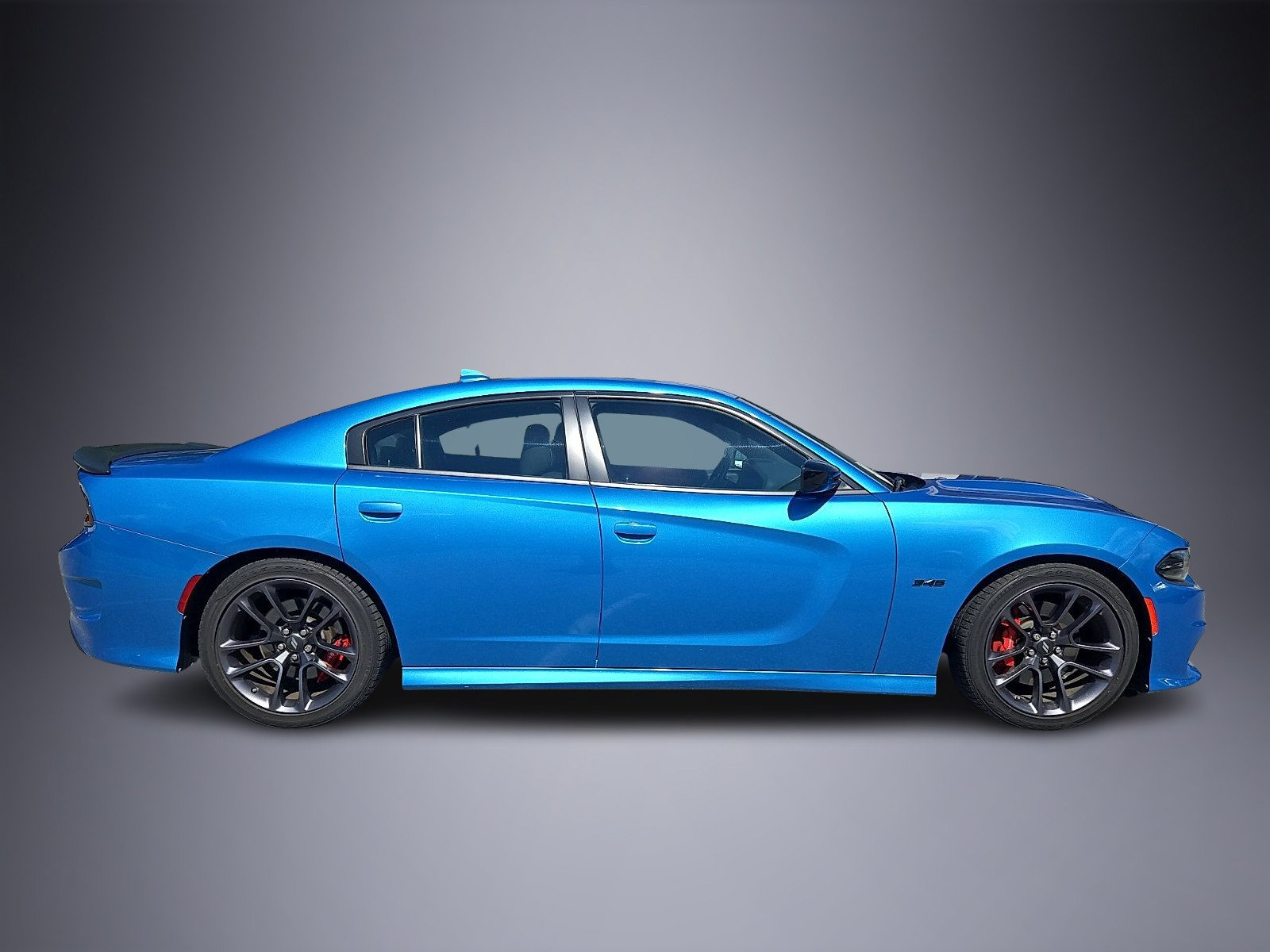 Used 2023 Dodge Charger R/T w/ Performance Handling Group RWD image 7