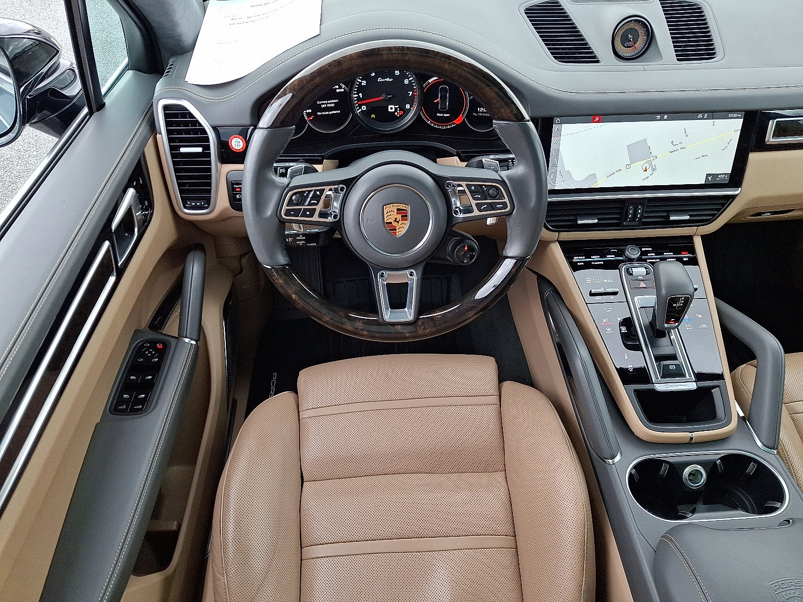 Used 2019 Porsche Cayenne Turbo image 10