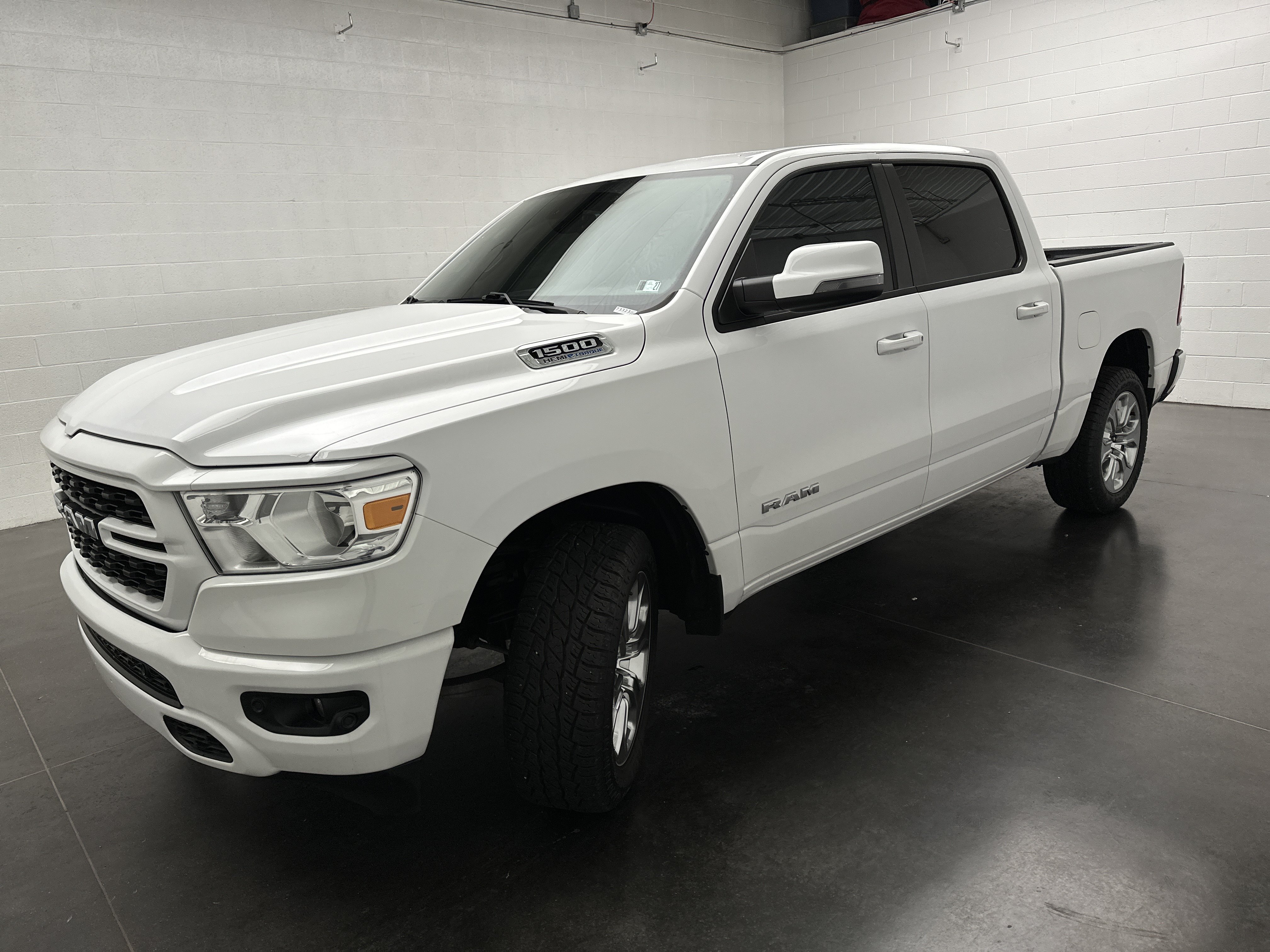 Used 2023 RAM 1500 Big Horn AWD/4WD image 4
