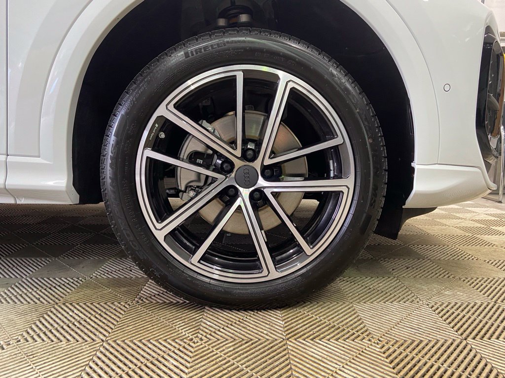 New 2026 Audi Q5 2.0T AWD/4WD image 11