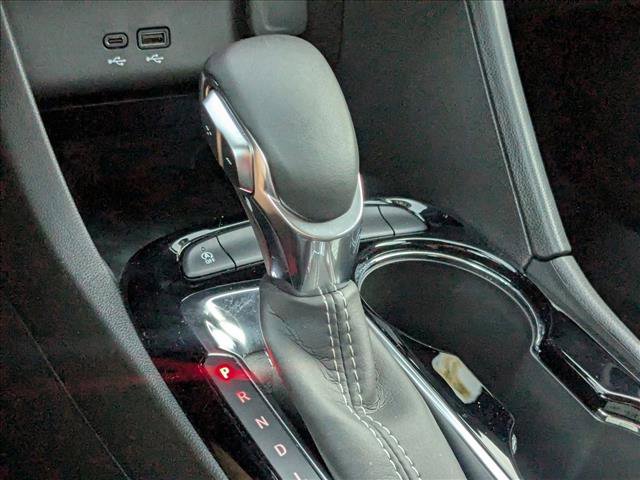 Used 2025 Buick Encore GX Sport Touring image 12